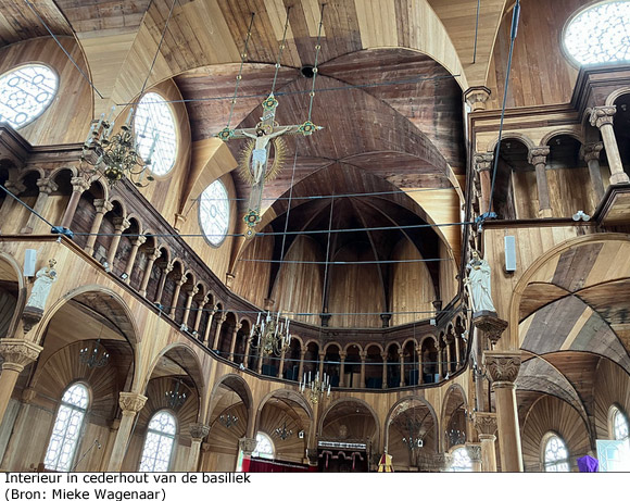Interieur basiliek